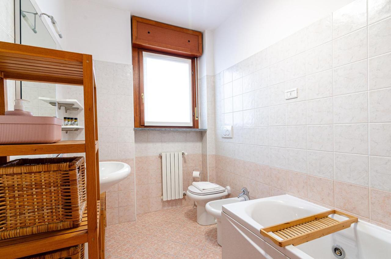 Park View Apartment - Milano Navigli Milão Exterior foto